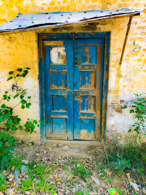 Older door colourful