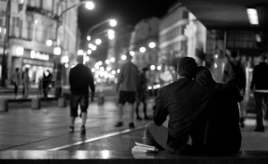 Couple enjoying the nighttime in Prague