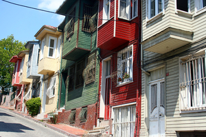 colored houses in Istanbul