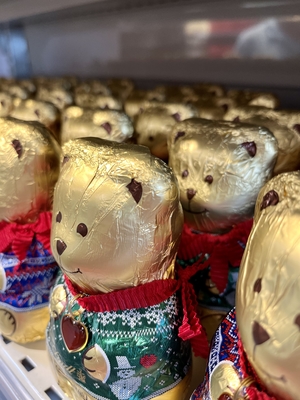 Chocolate bears for children’s Christmas parties
