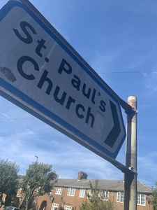 St. Paul’s Church sign in London