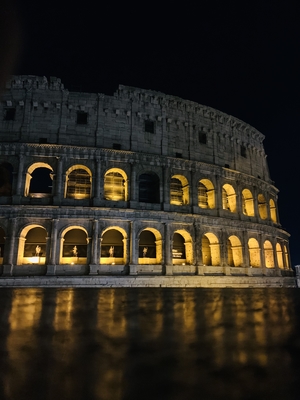 coliseum in Rome at night