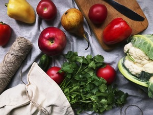 fresh organic fruits and vegetables veggie