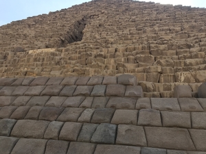 #pyramid_cairo_egypt